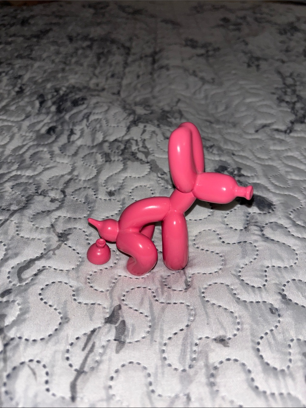 Pink Balloon Dog Decor